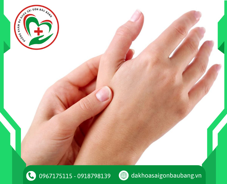 Sưng tấy, đỏ, nóng và đau bất thường